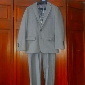 Chaps boys gray suit, size 10